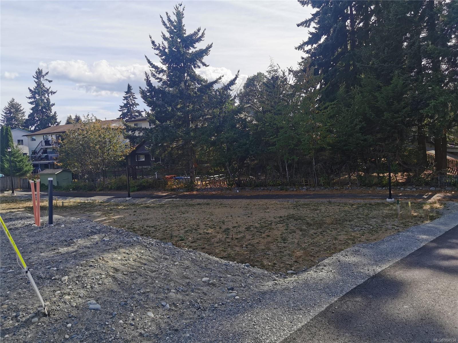 23 Leam Rd, Nanaimo