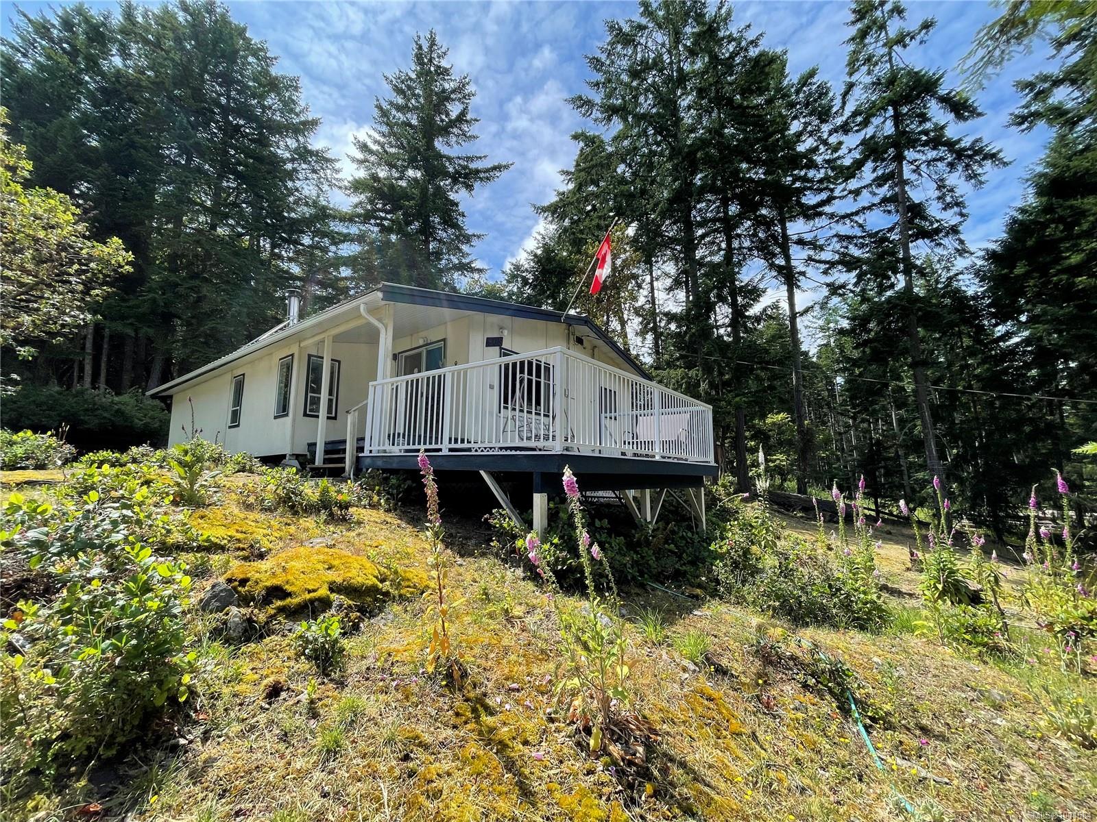 865 Driftwood Dr, Mudge Island