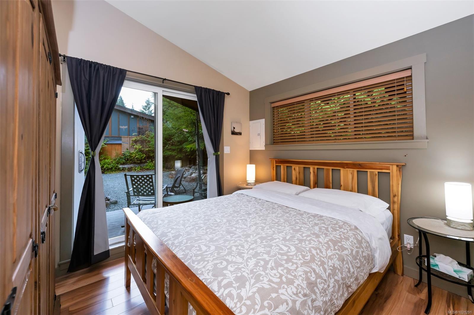 Unit 10, 6574 Baird Rd, Port Renfrew