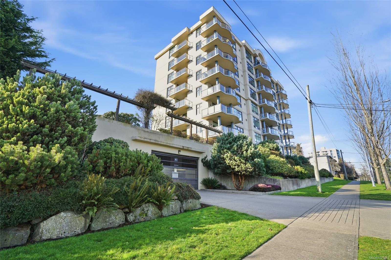 Unit 201, 225 Rosehill St, Nanaimo