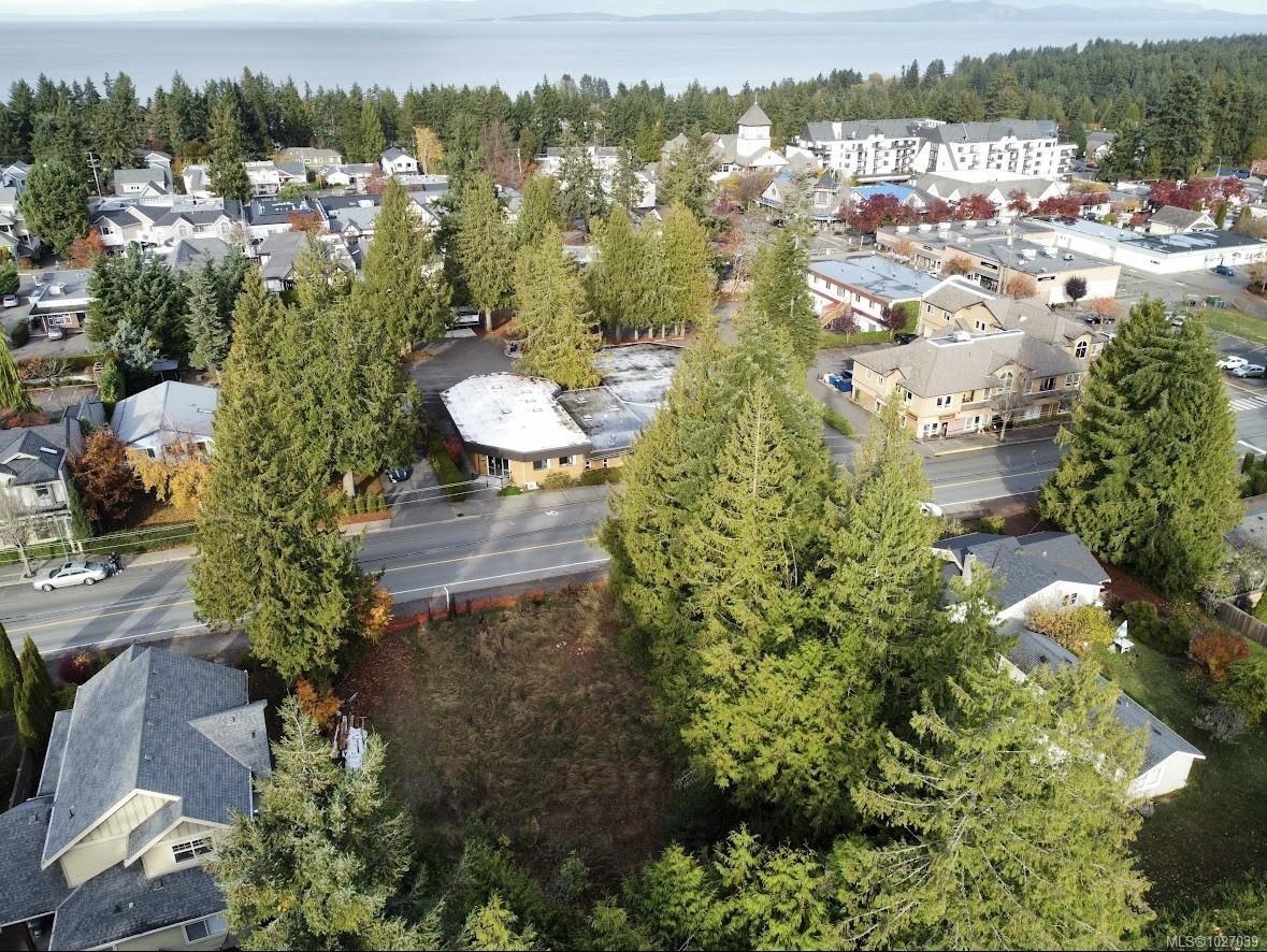 172 Fern Rd, Qualicum Beach