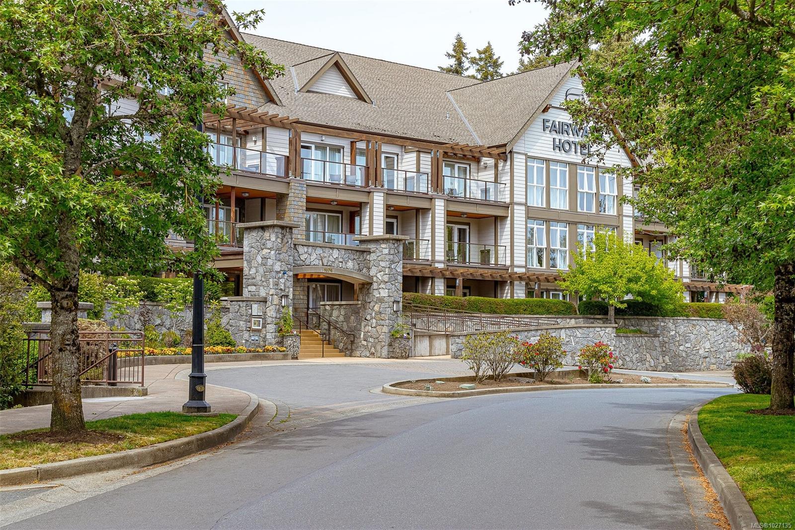 Unit 218-220 B, 1376 Lynburne Pl, Langford