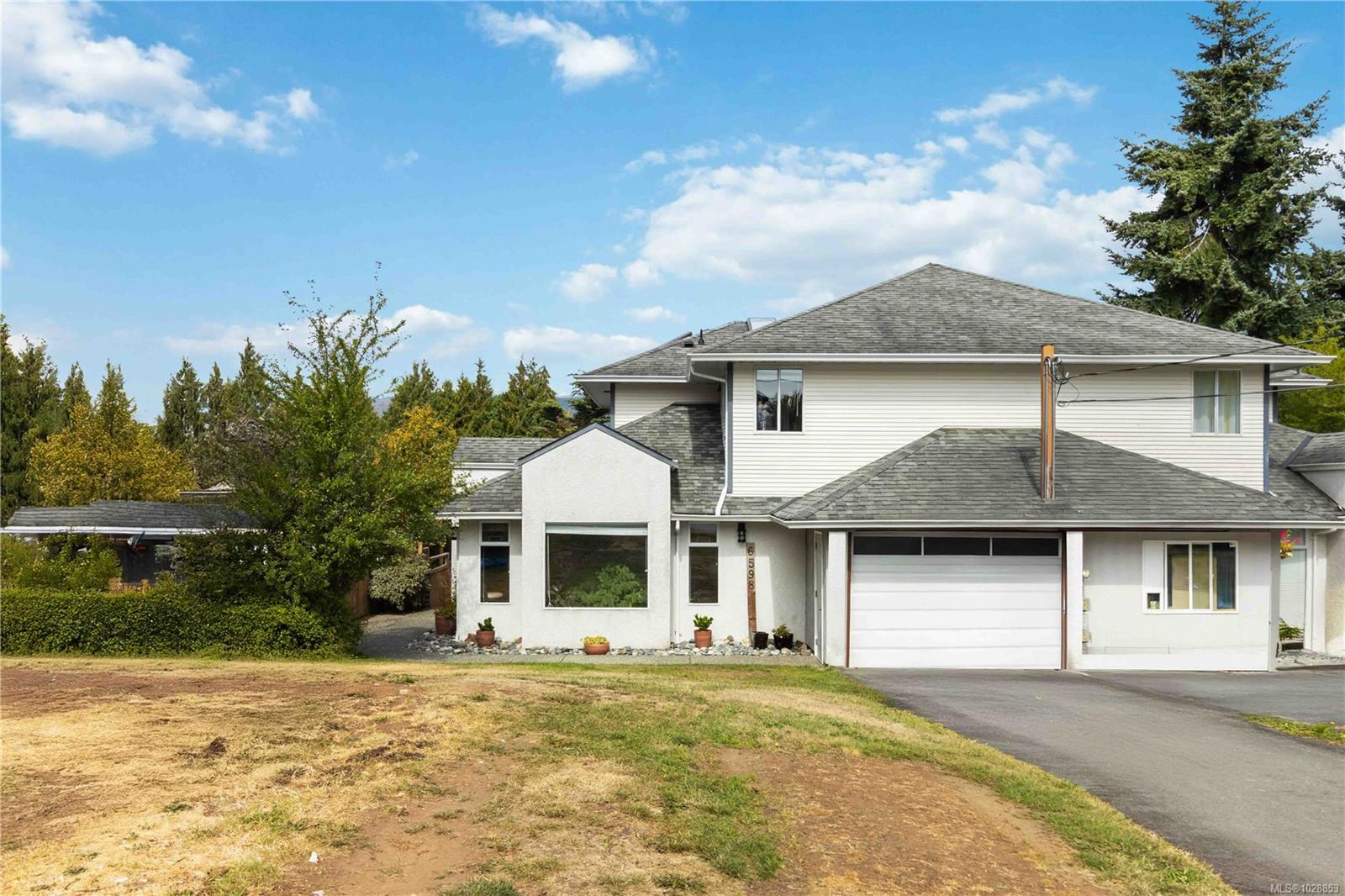 6598 Felderhof Rd, Sooke
