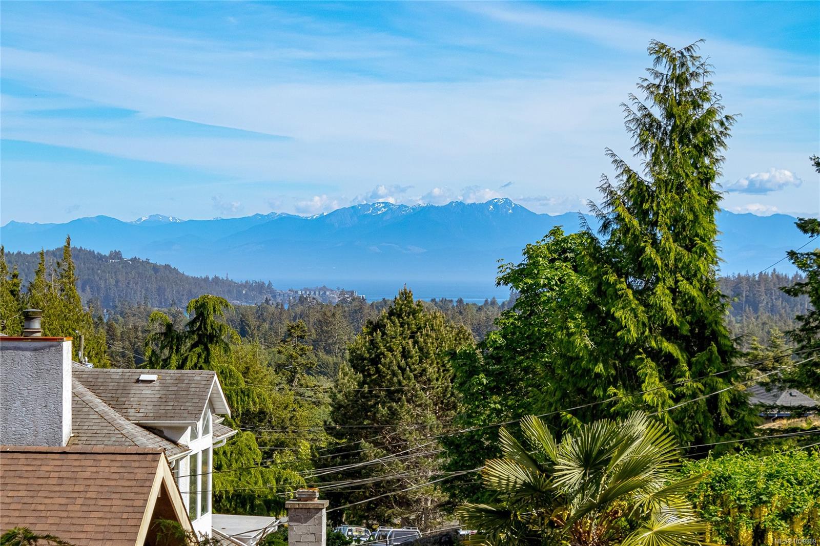 2175 Firwood Pl, Sooke