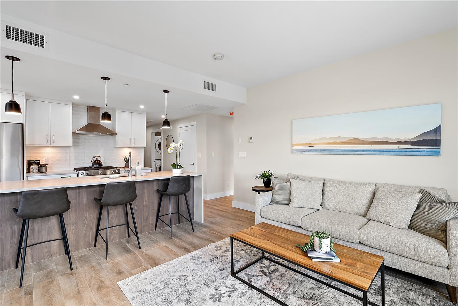 Unit 502, 2520 Hackett Cres, Central Saanich