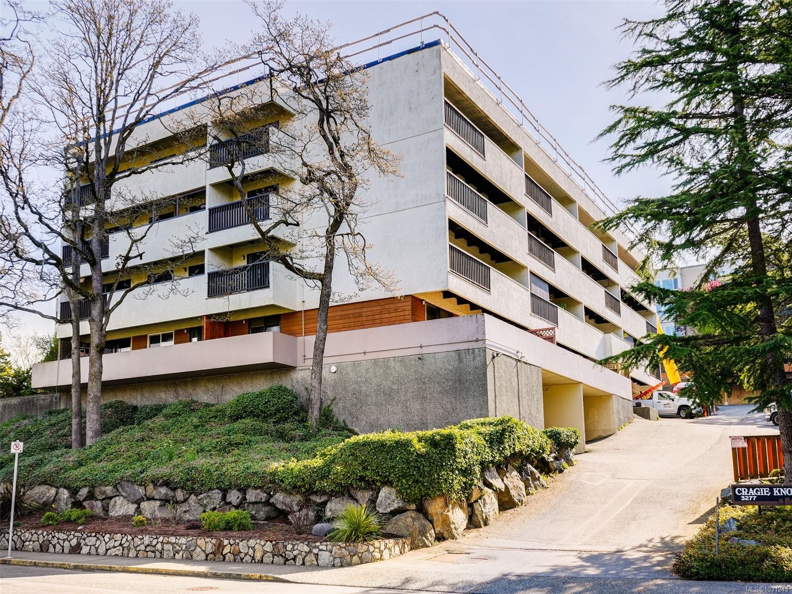 Unit 307, 3277 Glasgow Ave, Saanich