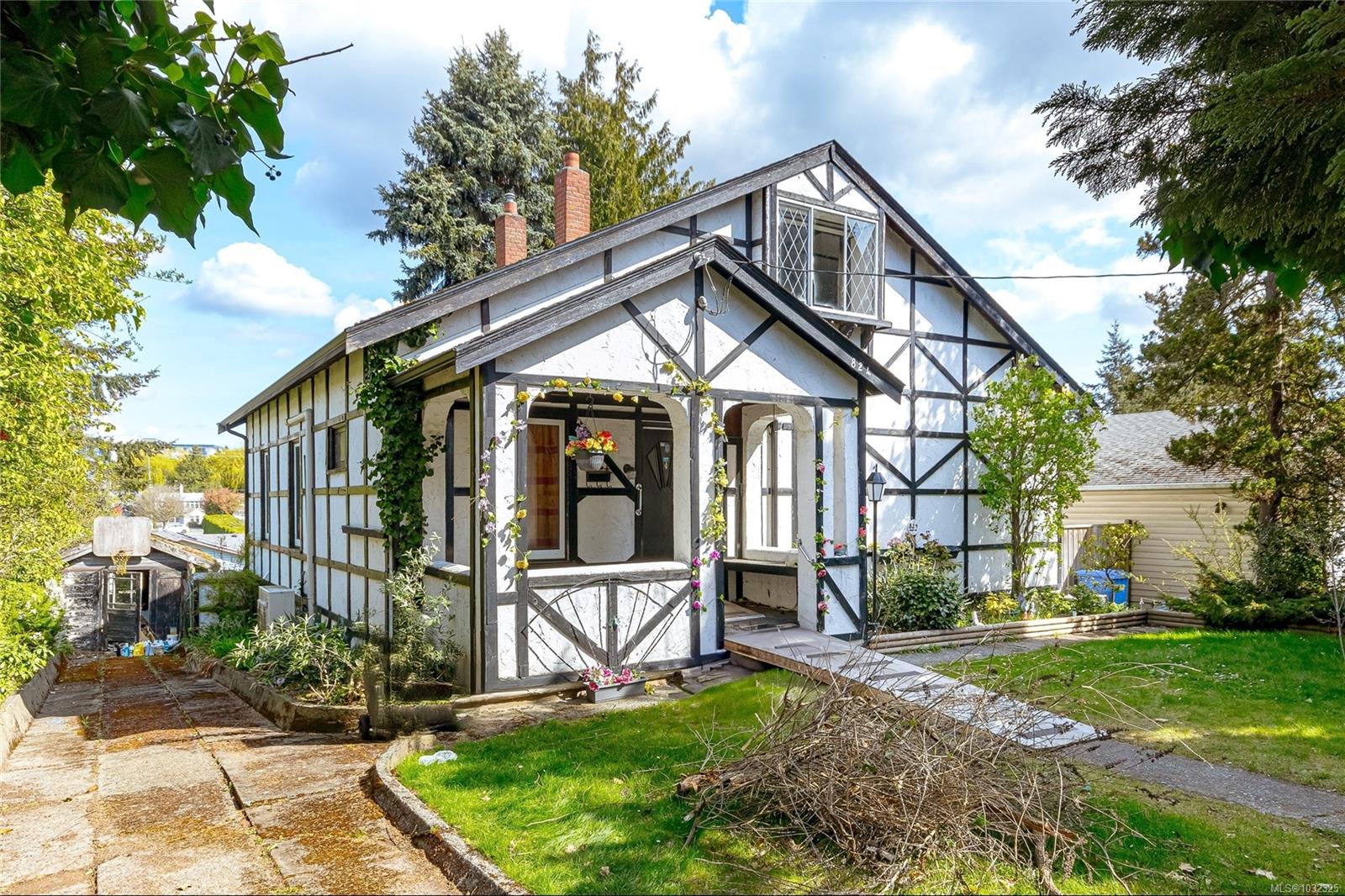 824 Ellery St, Esquimalt