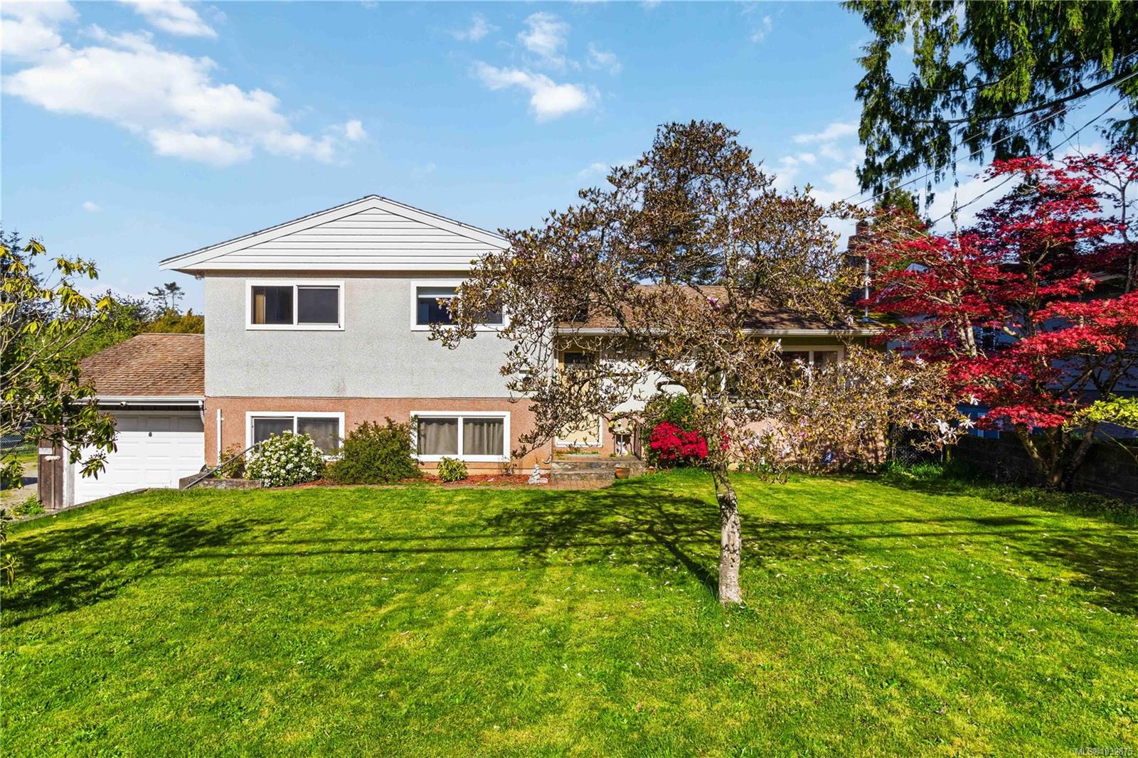 2123 Church Rd, Sooke