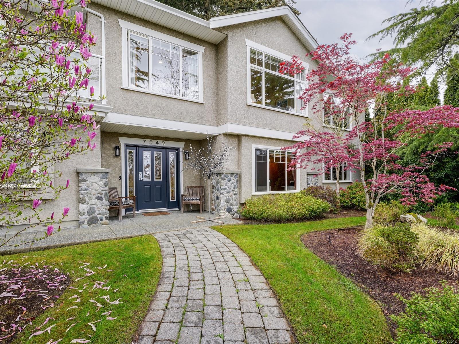 7348 Ridgedown Crt, Central Saanich