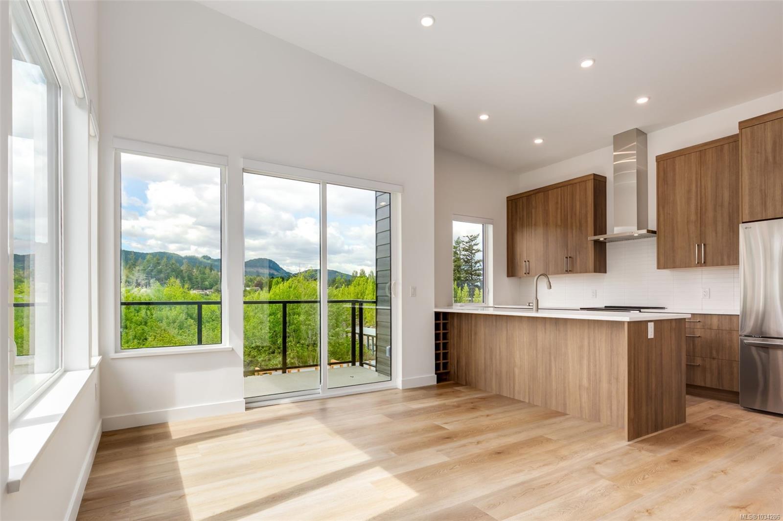 Unit 305, 7181 Lantzville Rd, Lantzville