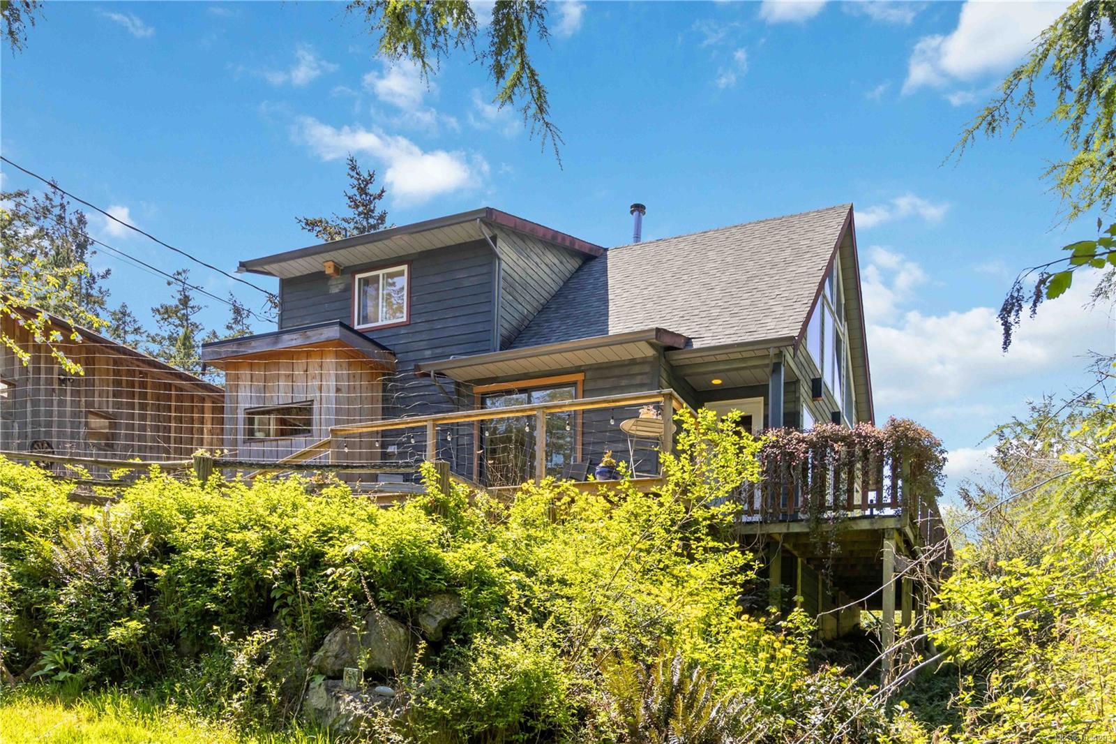 7827 Dalrae Pl, Sooke