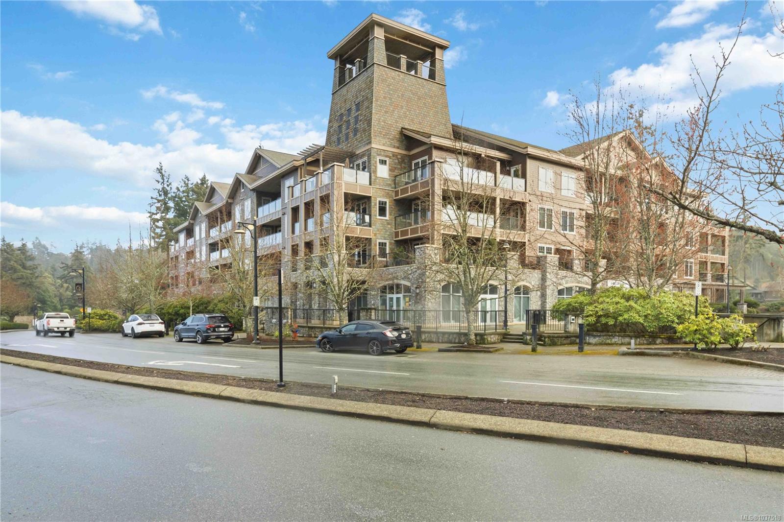 Unit 311, 1325 Bear Mountain Pkwy, Langford