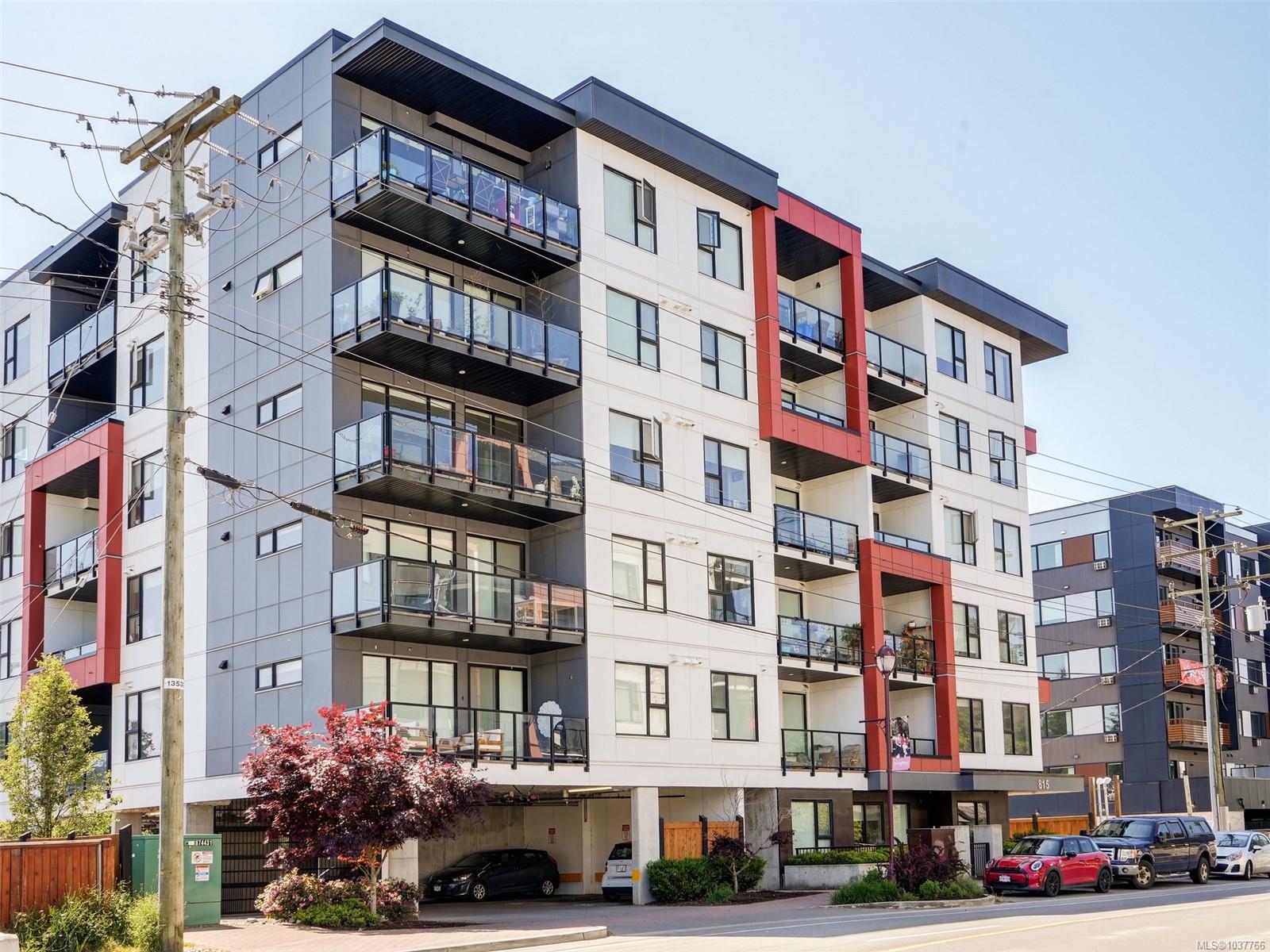 Unit 504, 815 Orono Ave, Langford