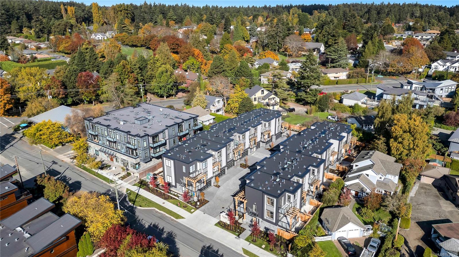 Unit 13, 2590 Penrhyn St, Saanich
