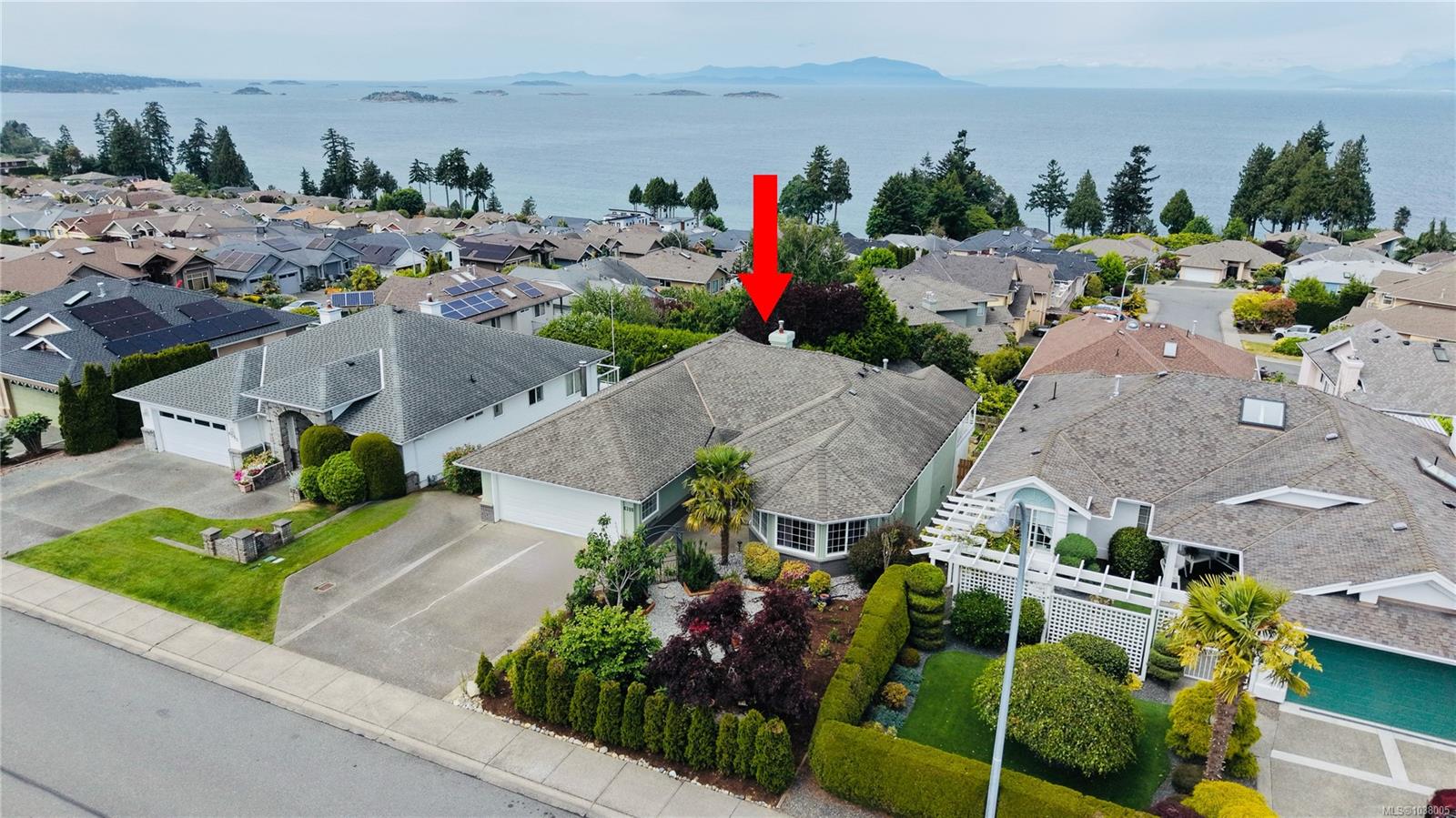 6386 Groveland Dr, Nanaimo
