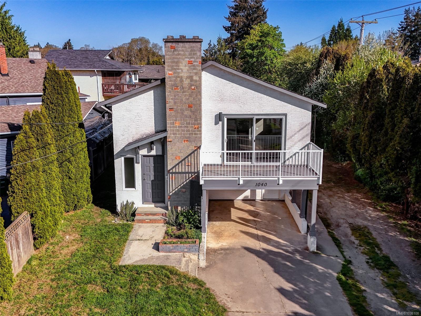 1040 Chesterfield Rd, Saanich