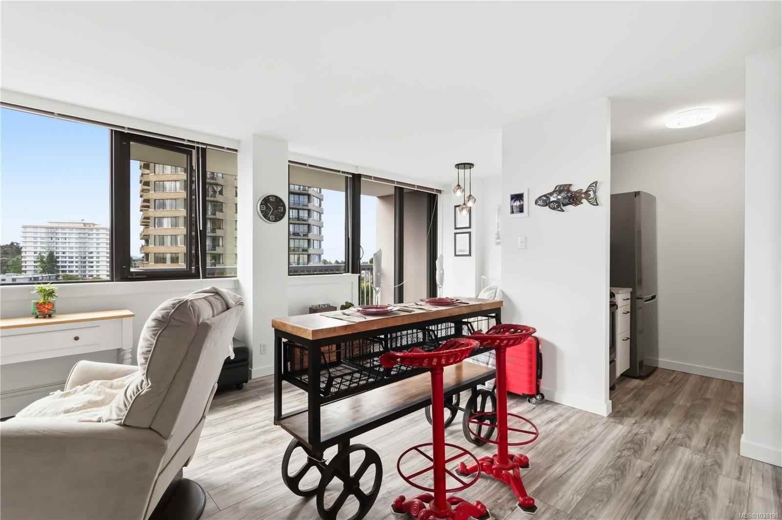 Unit 1007, 647 Michigan St, Victoria