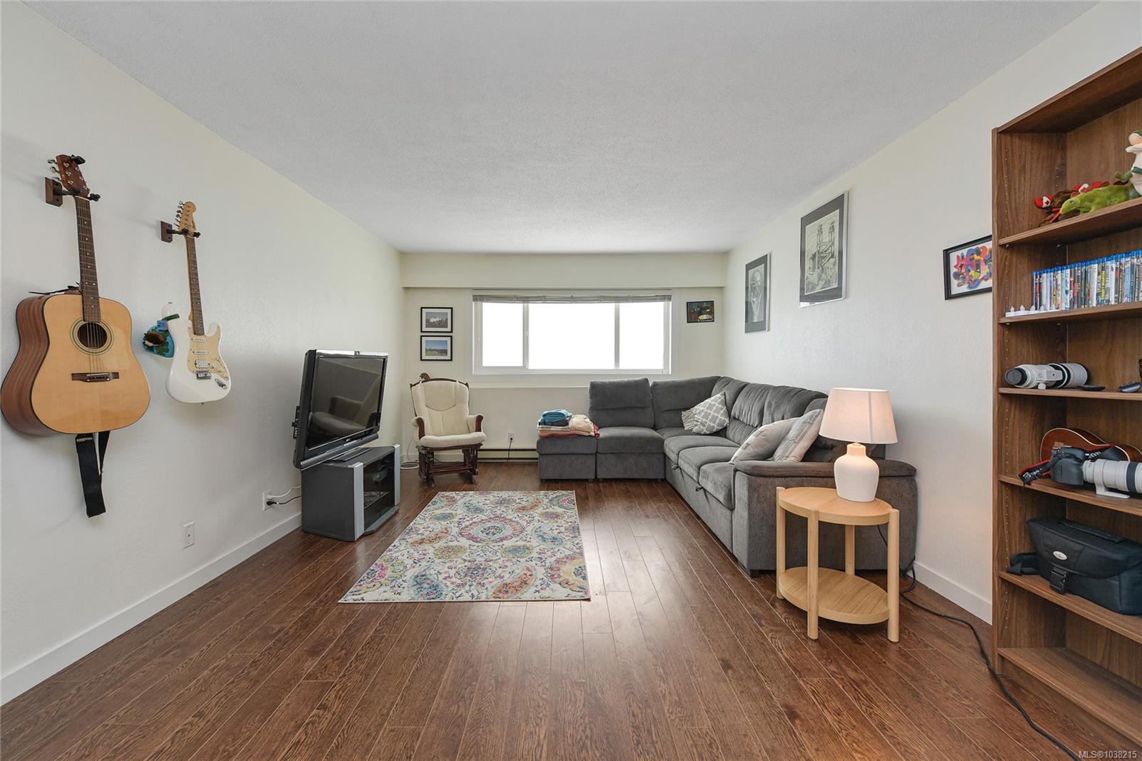 Unit 7, 848 ESQUIMALT Rd, Esquimalt