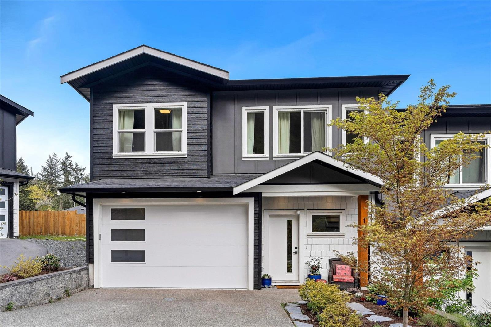 Unit 104, 2379 Lund Rd, View Royal