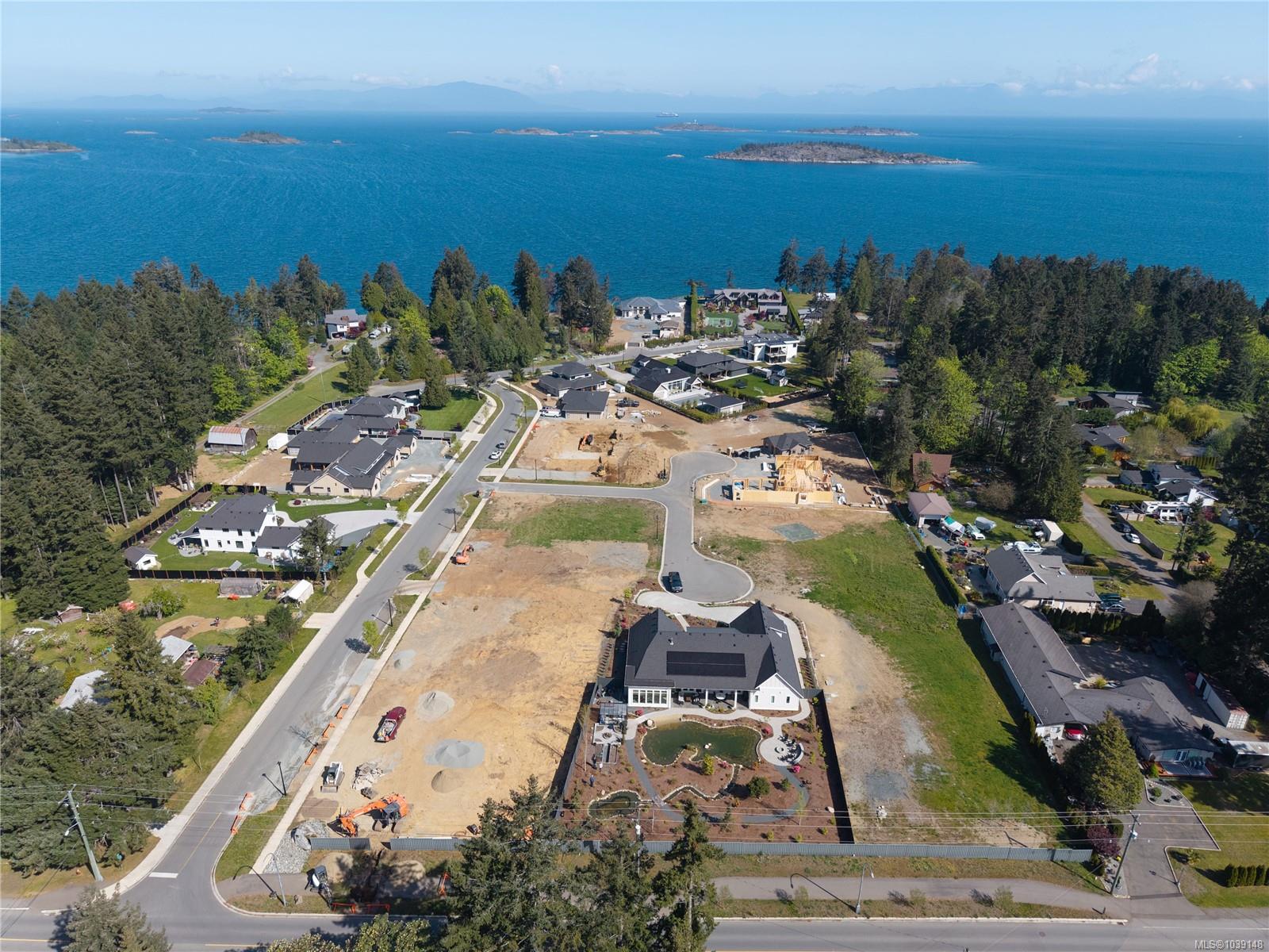 7128 Ocean Blue Pl, Lantzville