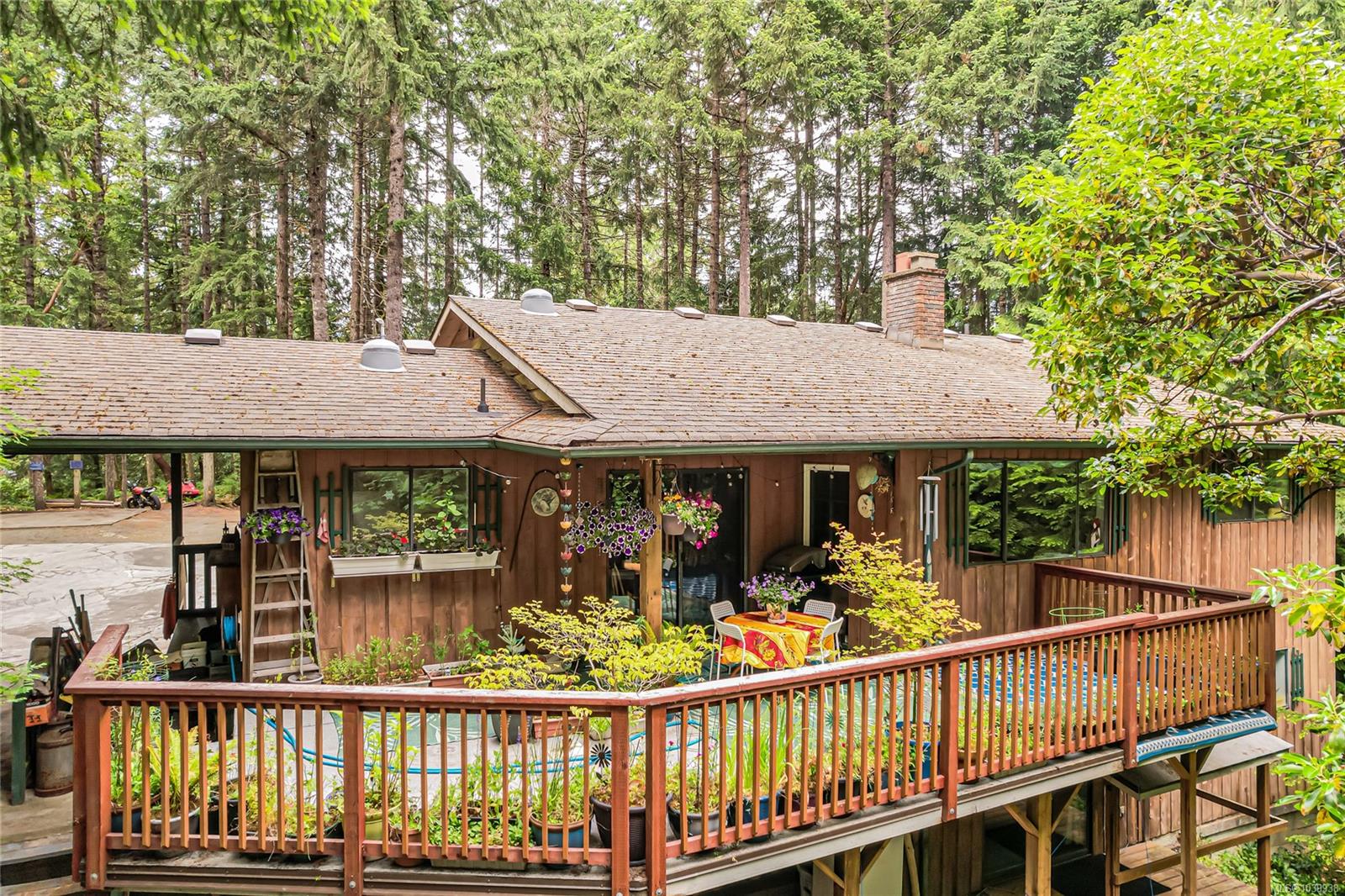 2330 Damascus Rd, Shawnigan Lake