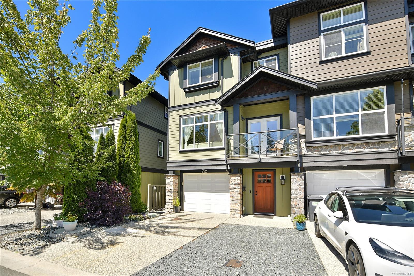 992 FIREHALL CREEK Rd, Langford