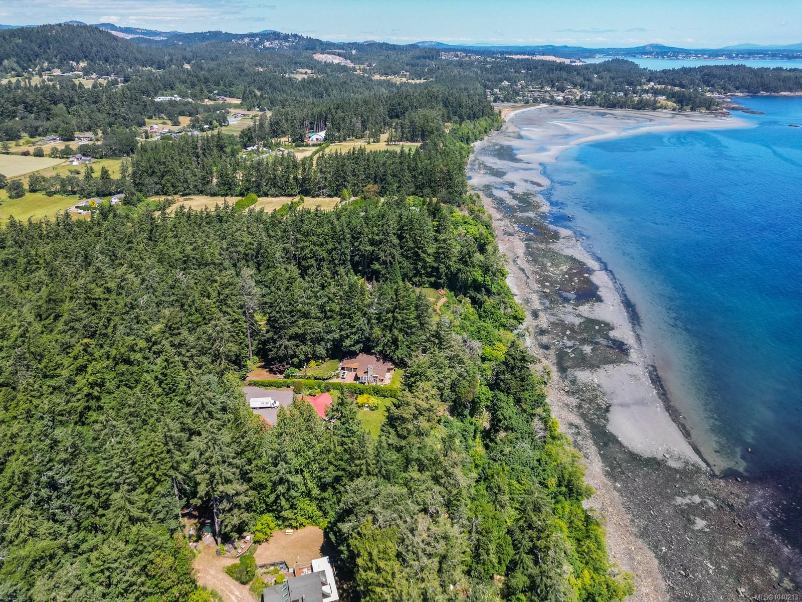 4515 Parry Cross Rd, Metchosin