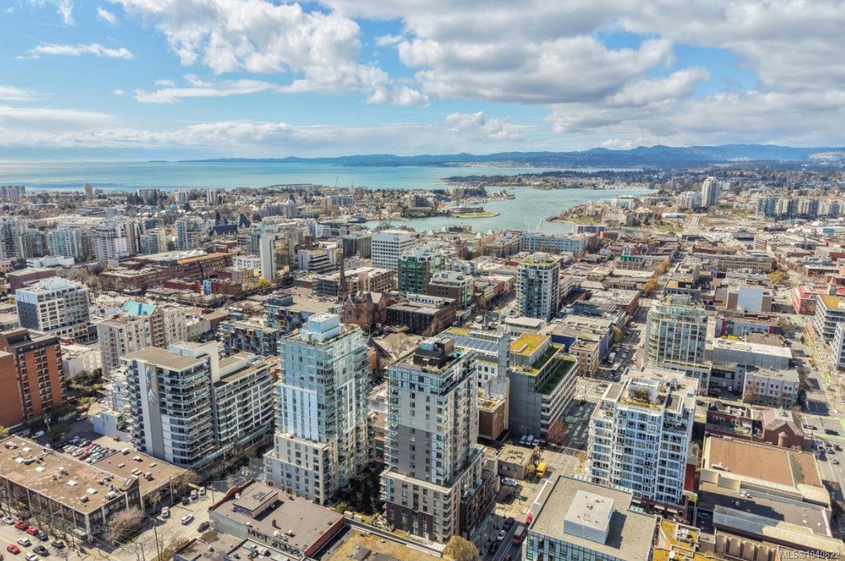 Unit 401, 845 Johnson St, Victoria