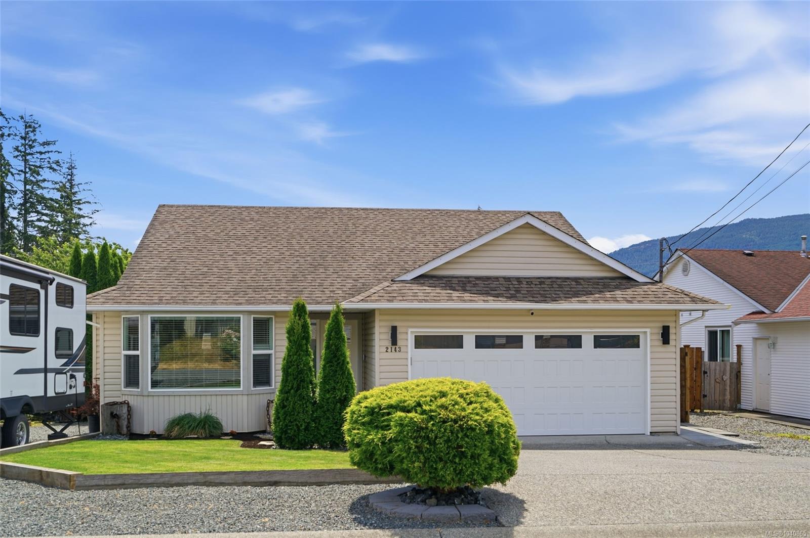 2143 Lang Cres, Nanaimo