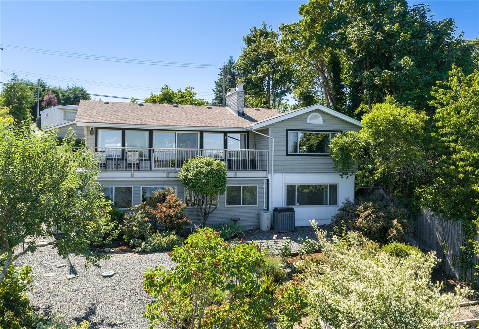 2640 Departure Bay Rd, Nanaimo