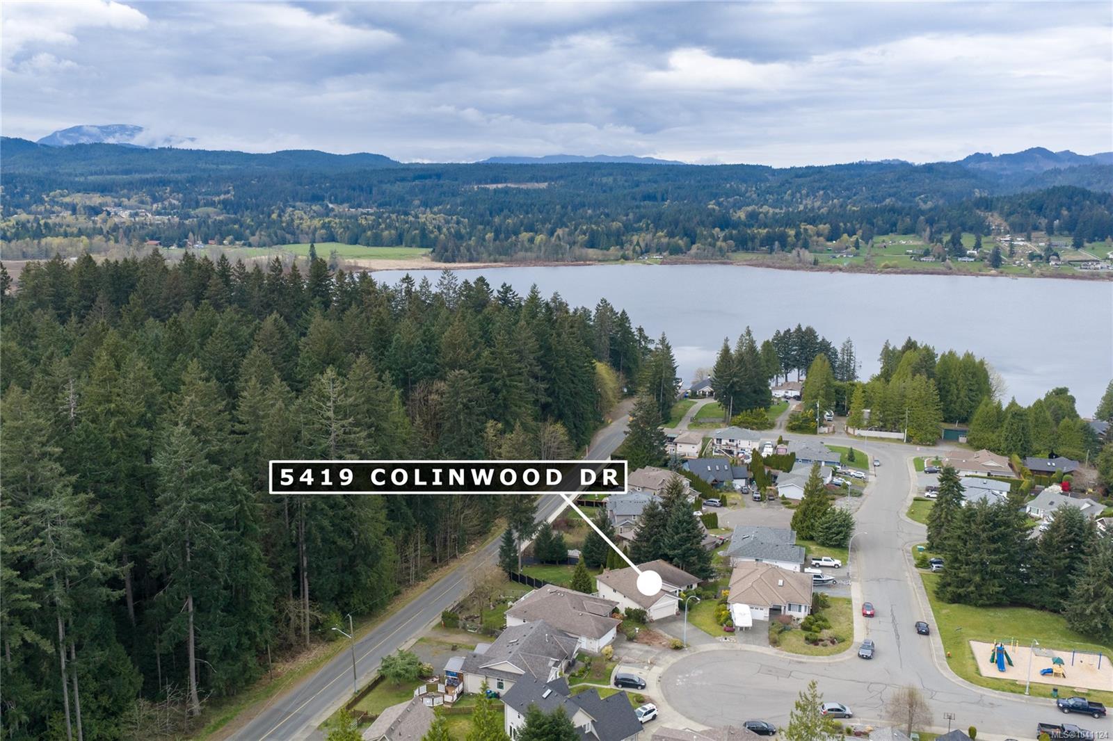 5419 Colinwood Dr, Nanaimo