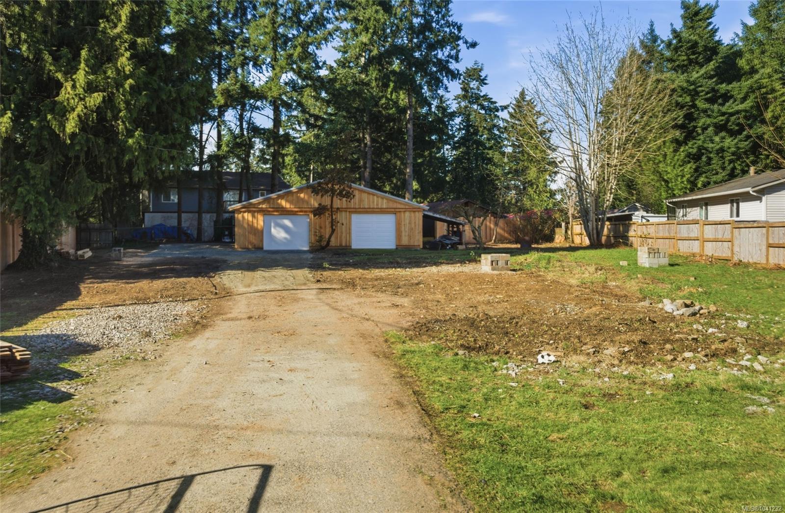 2129 Fishers Dr, Nanaimo