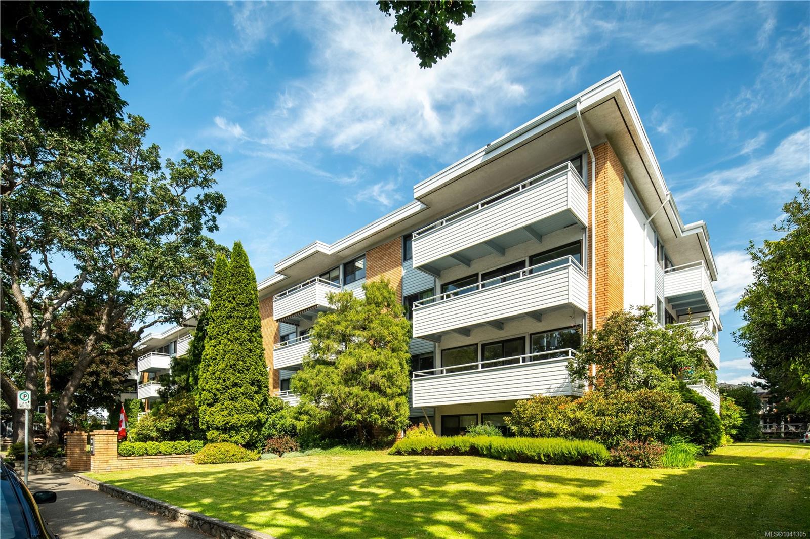 Unit 409, 2100 Granite St, Oak Bay