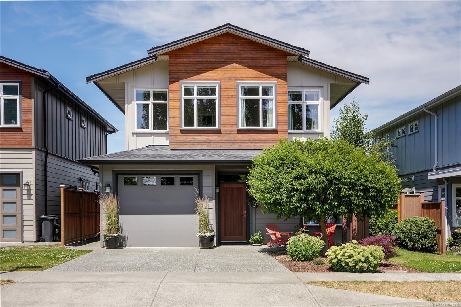 2020 Deerbrush Cres, North Saanich