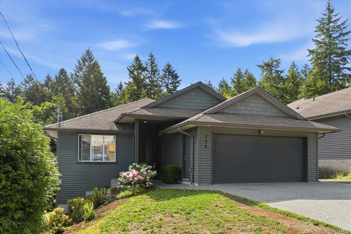 220 Westwood Rd, Nanaimo