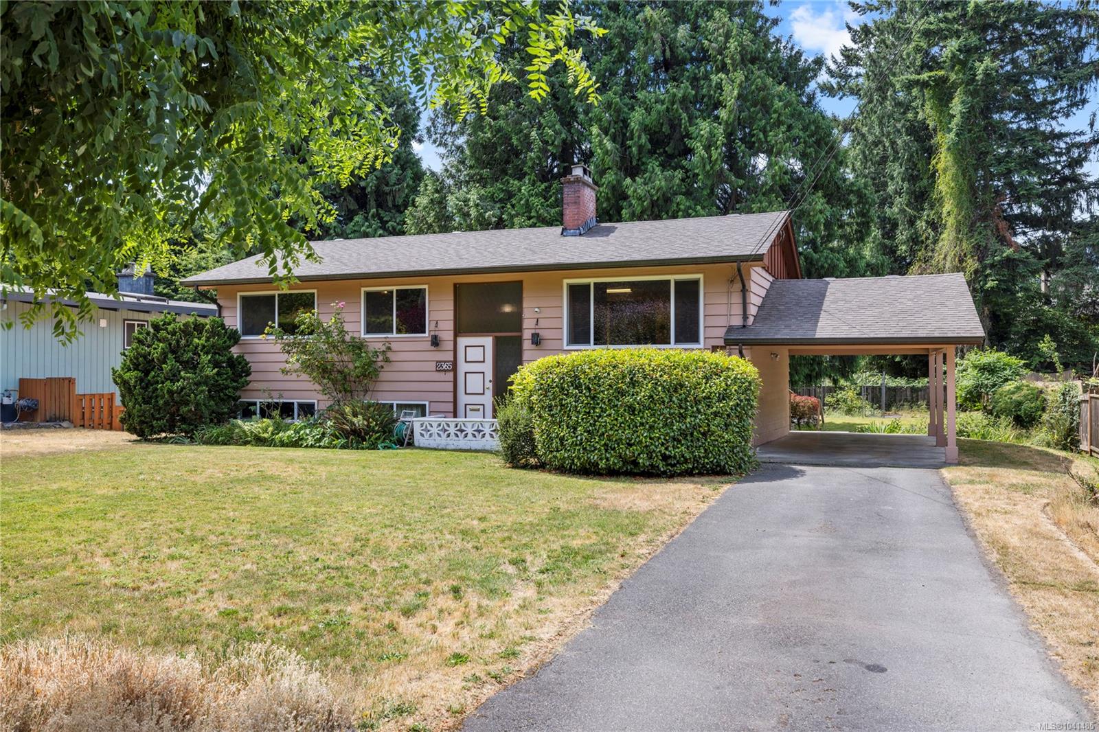 2365 Marlborough Dr, Nanaimo