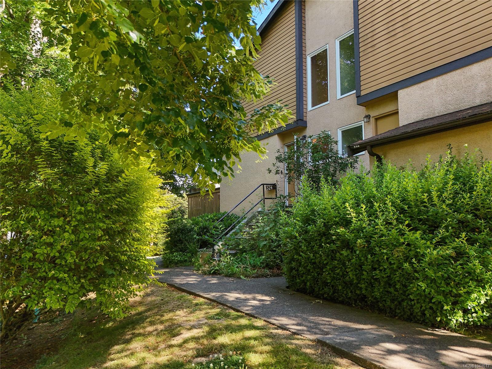 524 Crossandra Cres, Saanich