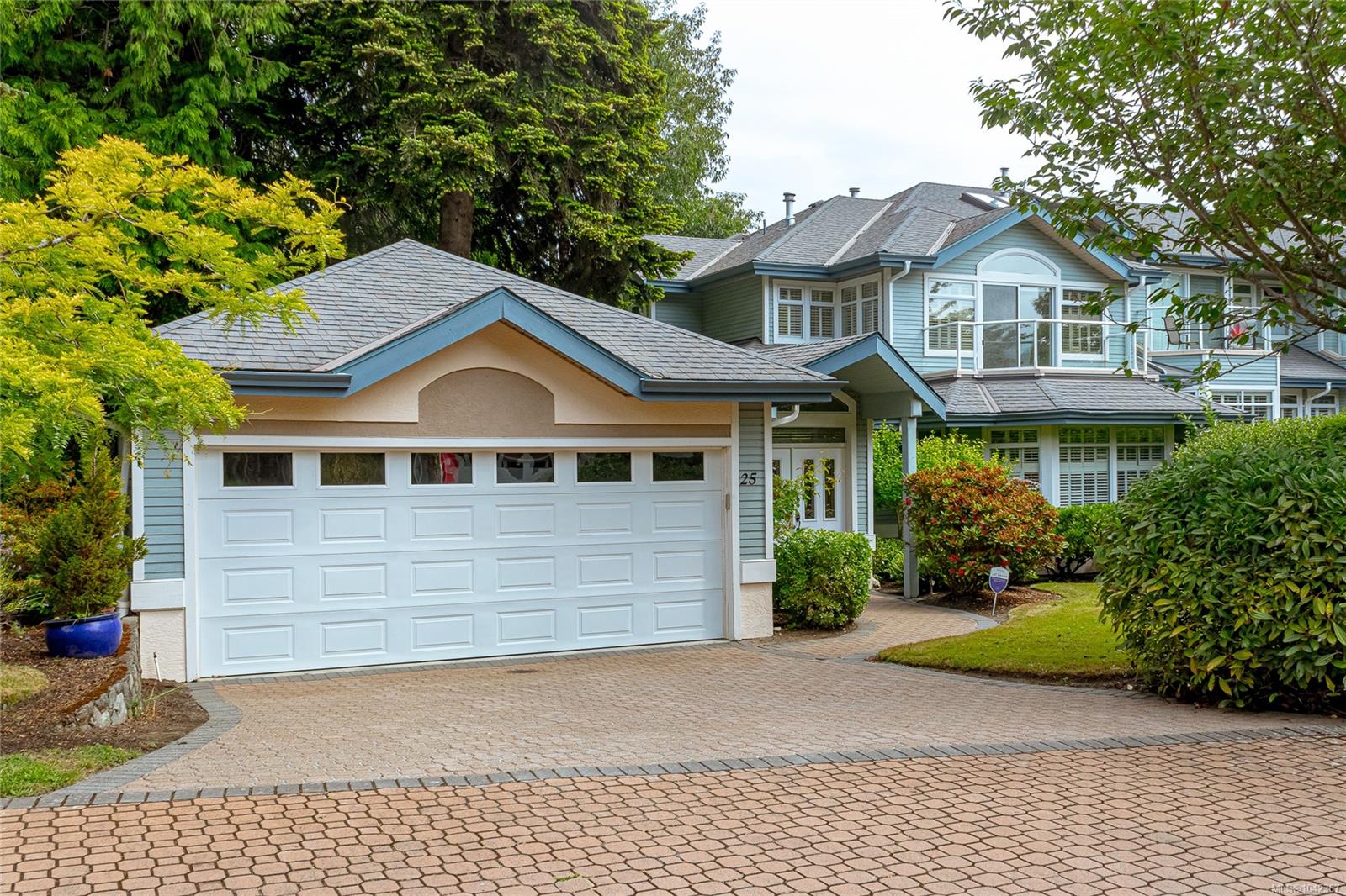 Unit 25, 5187 Cordova Bay Rd, Saanich