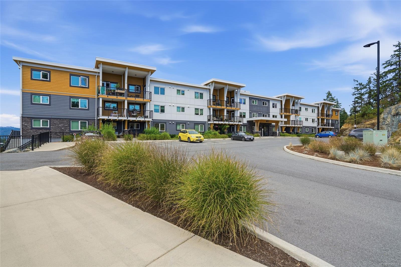 Unit 113, 4810 Cedar Ridge Pl, Nanaimo