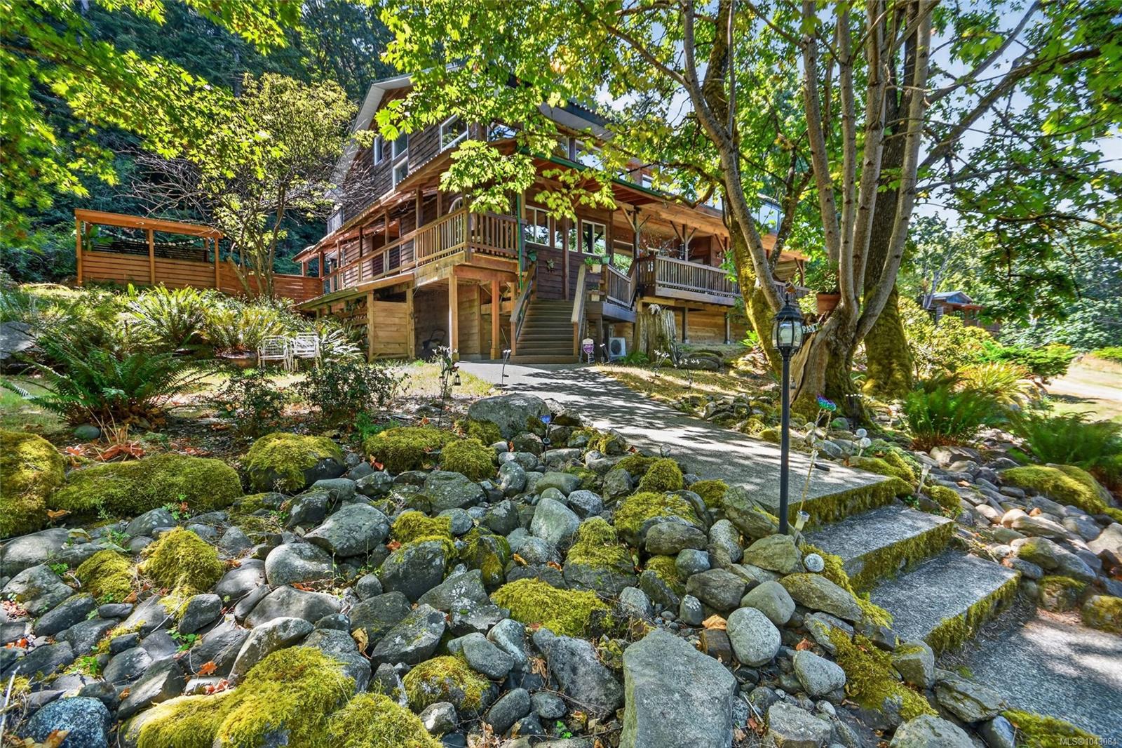 1597 Starbuck Lane, Gabriola Island
