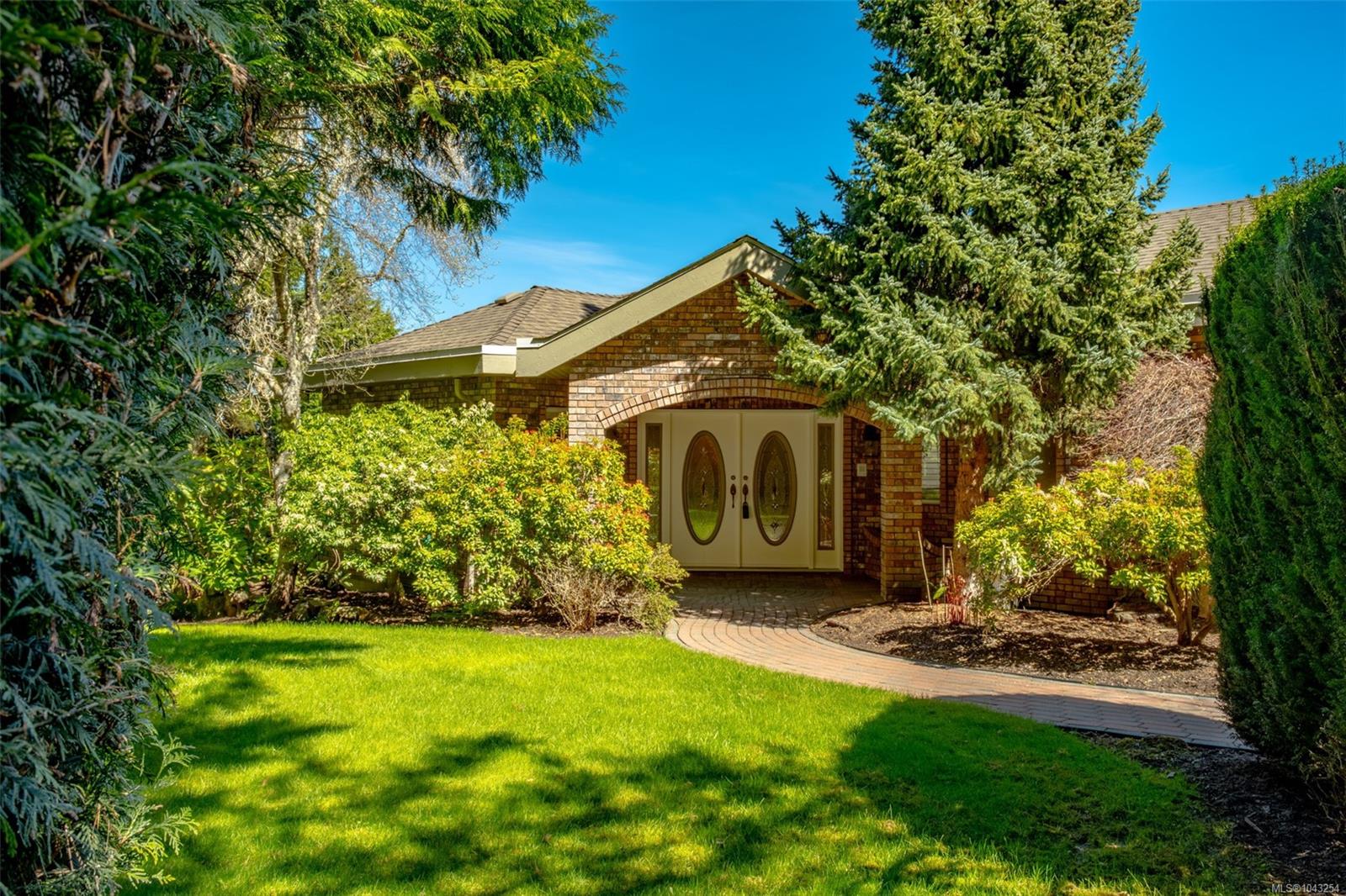 2685 Sea Blush Dr, Nanoose Bay