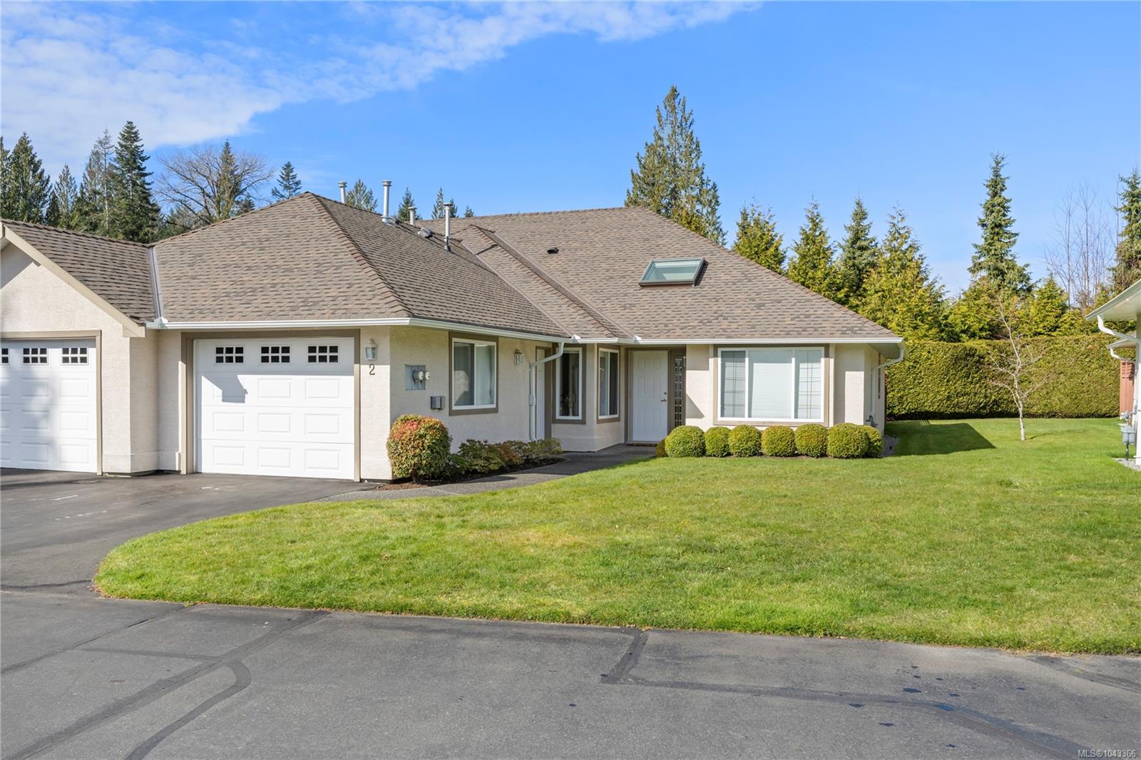 850 Arbutus St, Qualicum Beach