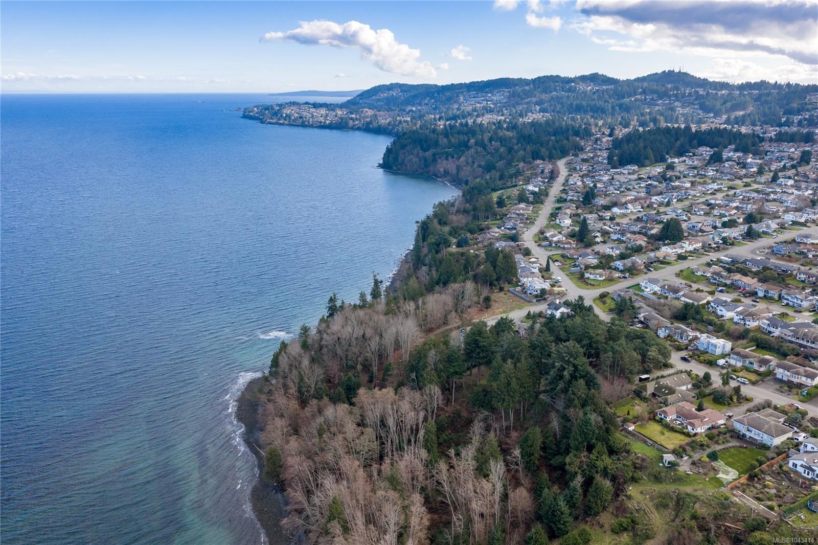 6208 Icarus Dr, Nanaimo