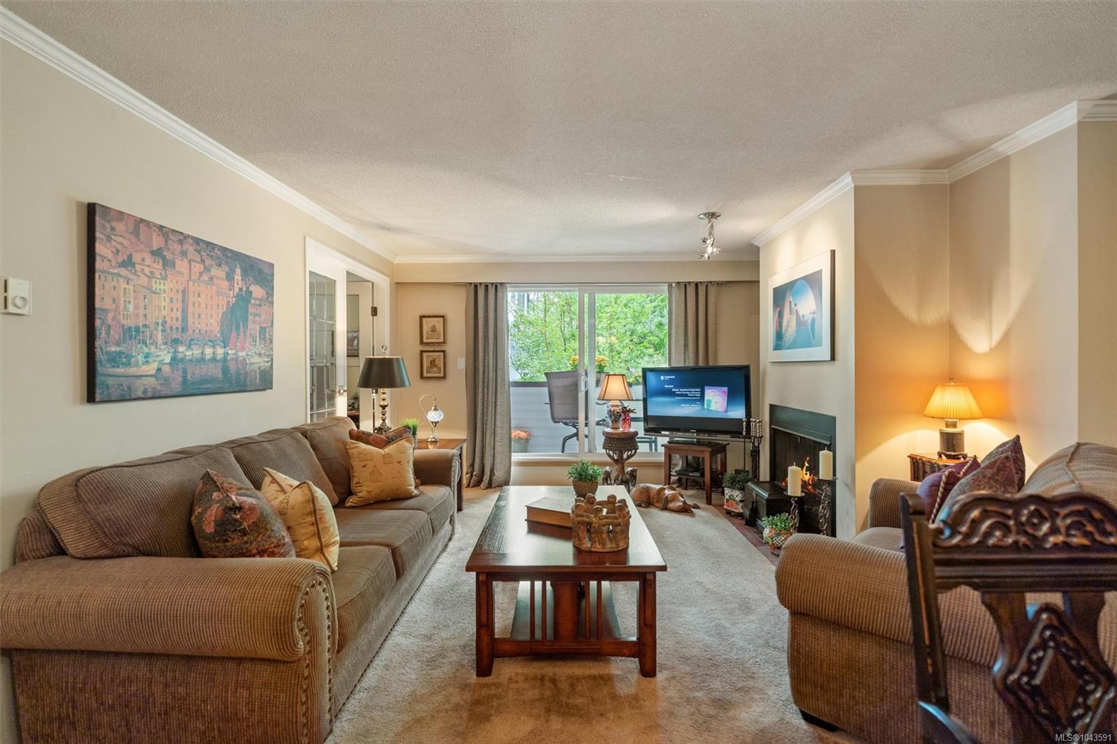 Unit 303, 1068 Tolmie Ave, Saanich