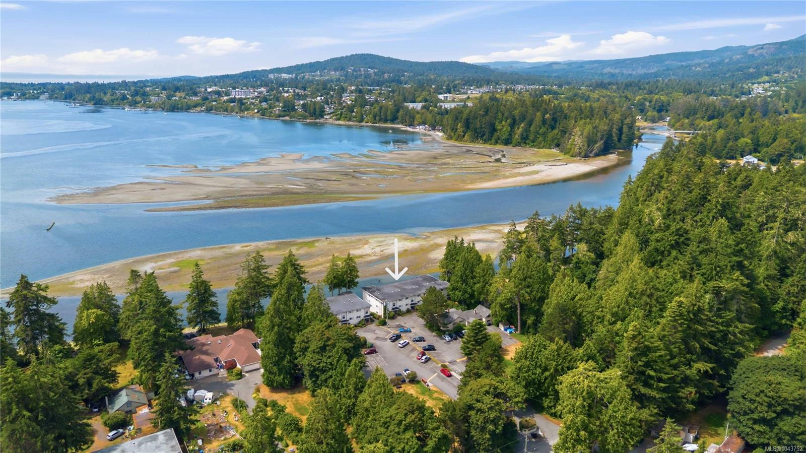 Unit 4, 1986 Glenidle Rd, Sooke