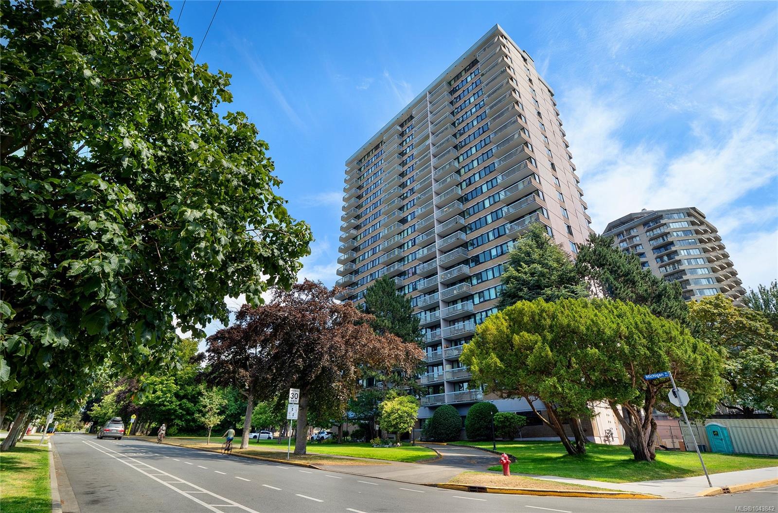 Unit 1407, 647 Michigan St, Victoria