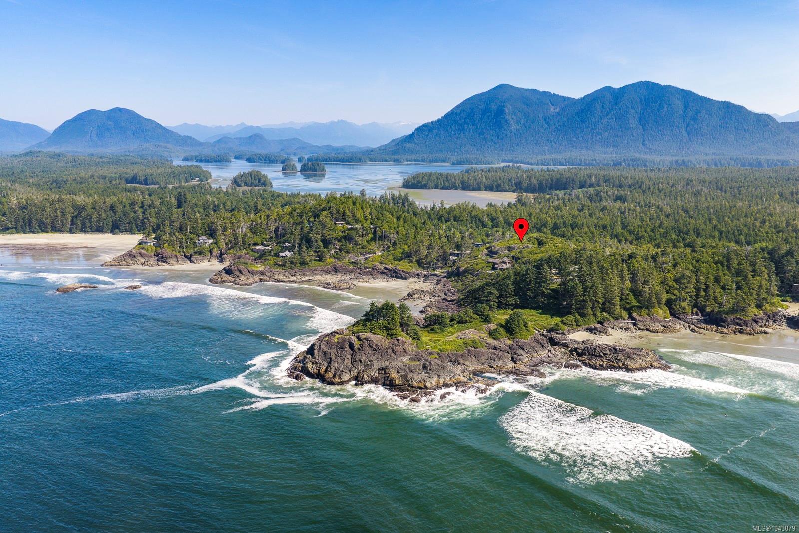 885 Moser Pl, Tofino