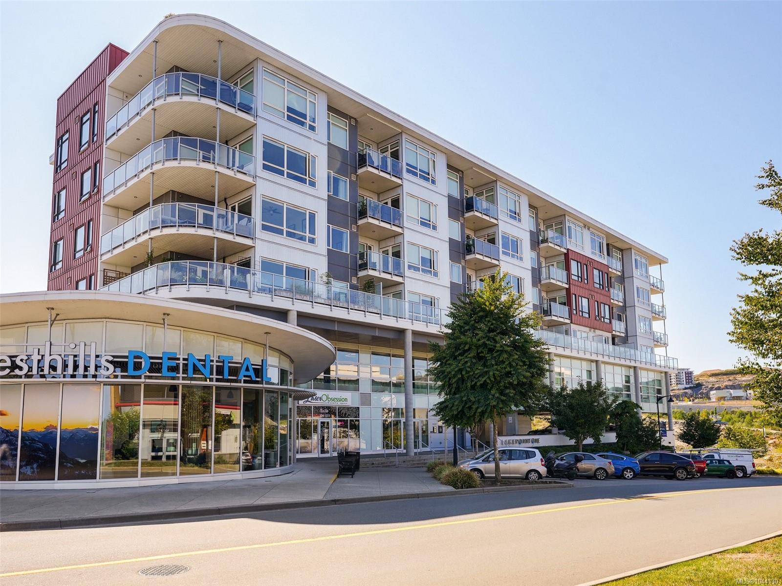 Unit 503, 1311 Lakepoint Way, Langford