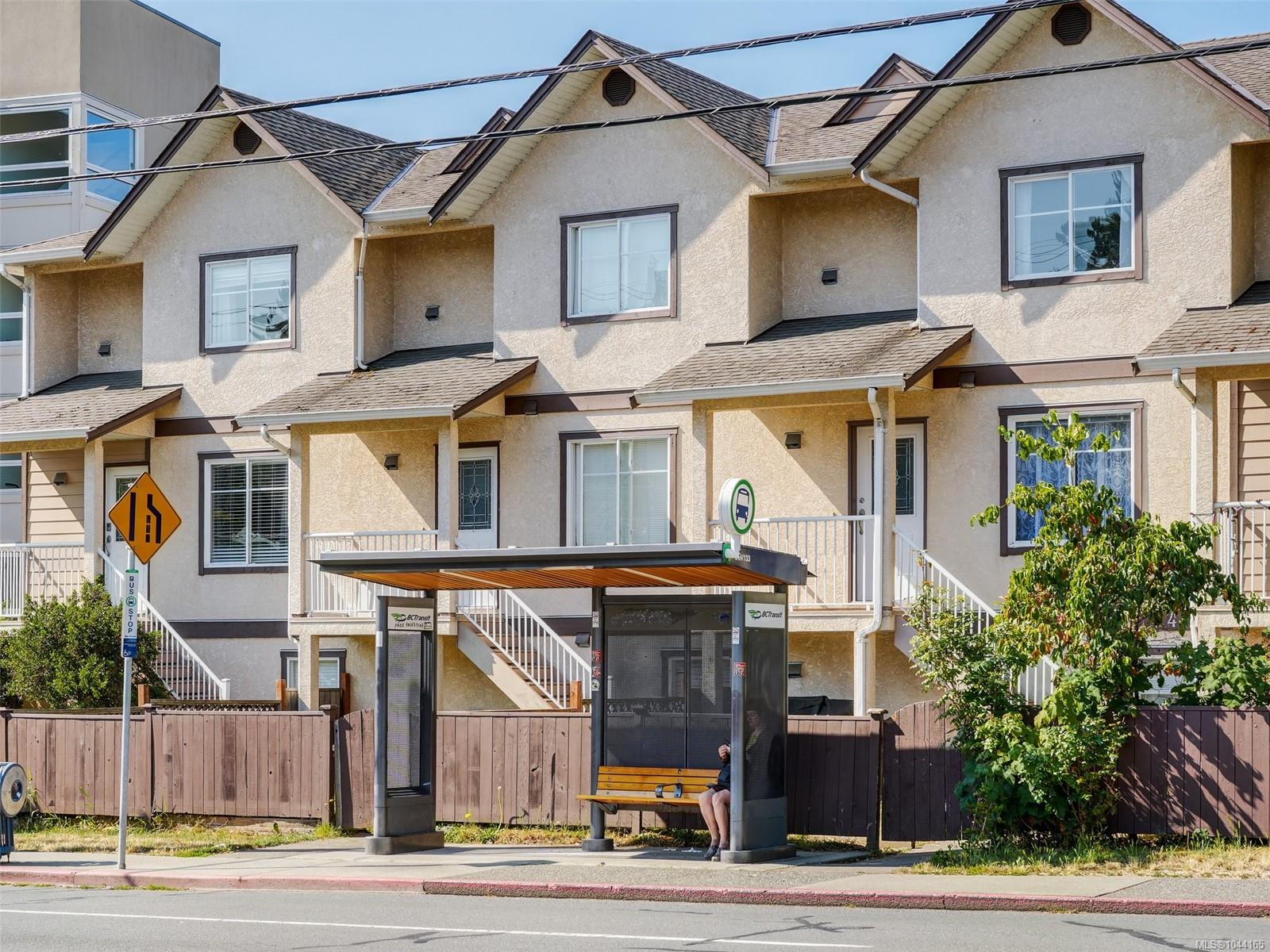 Unit 4, 311 Burnside Rd, Victoria