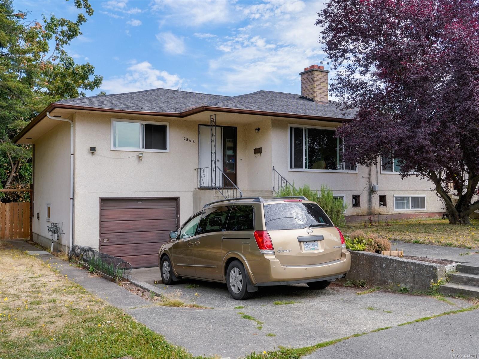 1564 North Dairy Rd, Saanich